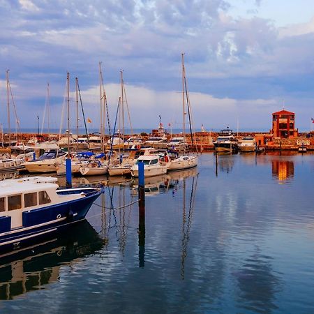Marina, Ile Des Pecheurs - Acces Piscine Et Spa Le Barcarès Eksteriør billede